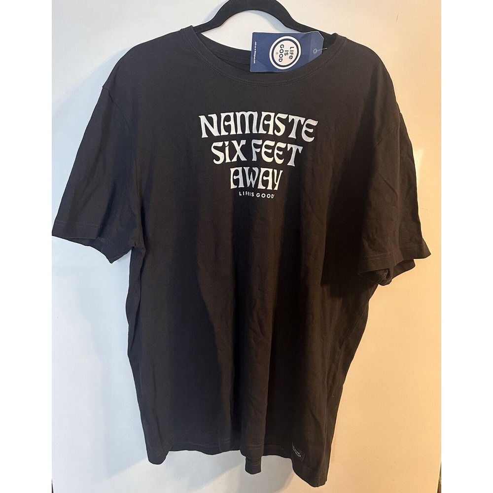 Life Is Good “Namaste Six Feet Away” Men’s XL NWT Funny Covid Shirt